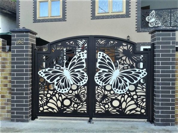 Красивые калитки и заборы из металла: 43 ажурные идеи | Живу за городом