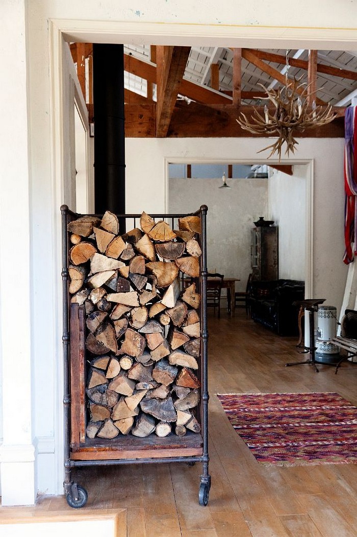 как хранить дрова в доме